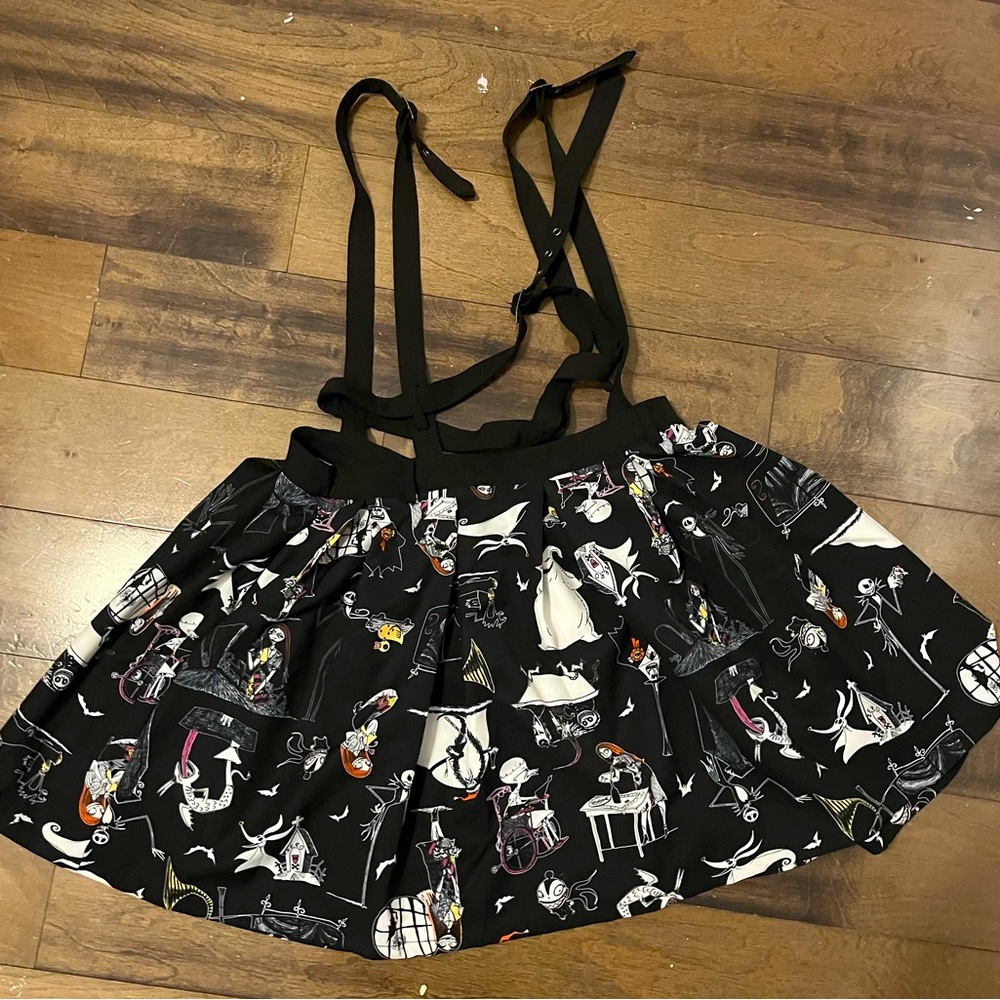 Large Hot Topic x The Nightmare Before Christmas Skirt